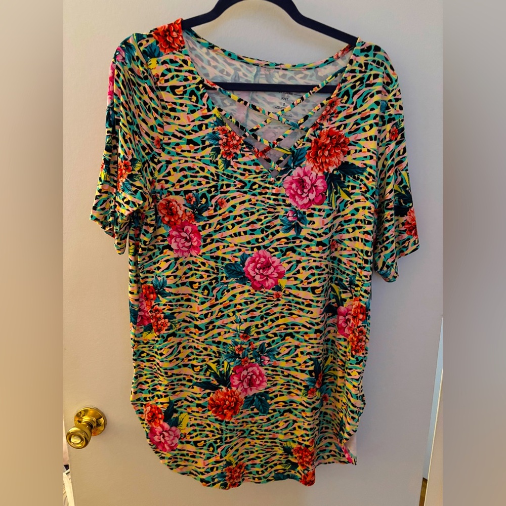 Jungle Floral Super Soft Tee